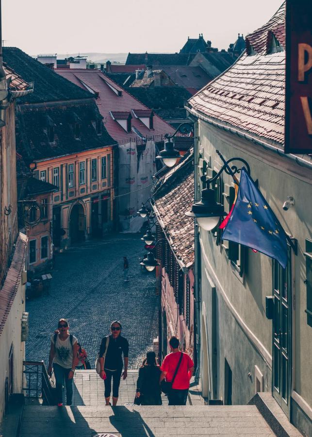 Gasthof Sara Sibiu Eksteriør bilde